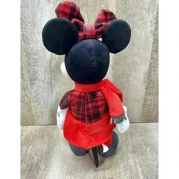 Disney Just Play Minnie Mouse Dancing Holiday ‘We Wish You A Merry Christmas’ - Picture 6 of 7